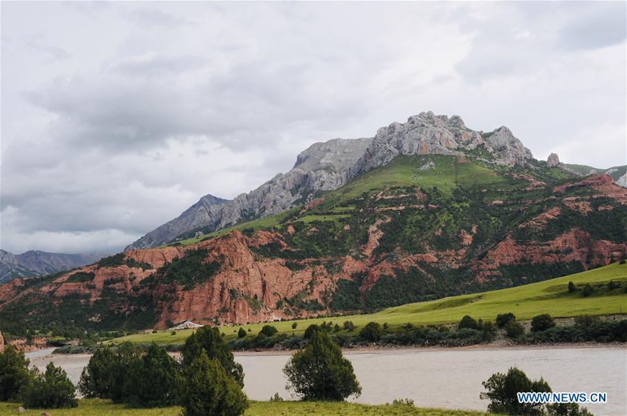 Photo taken on Aug. 22, 2020 shows the view of Angsai Canyon in Zaduo County, Yushu Tibetan Autonomous Prefecture, northwest China