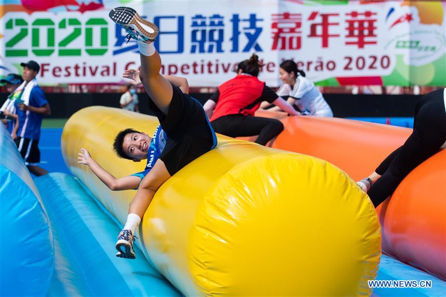 Competitors participate in a festival competition in Macao, south China, Aug. 30, 2020. (Xinhua/Cheong Kam Ka)