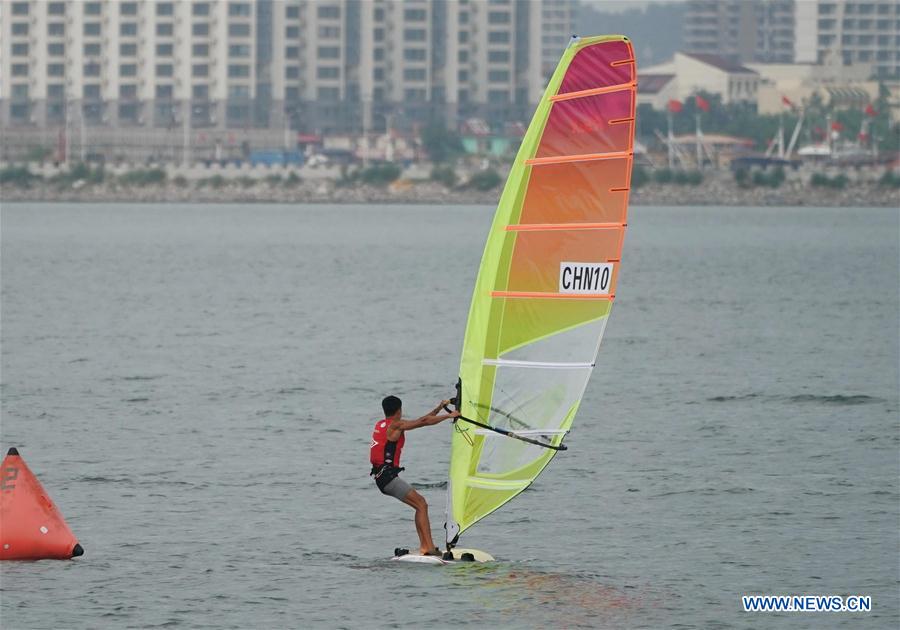 Gao Mengfan of Sichuan team competes during the men