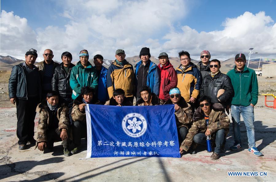 Members of a research team of China