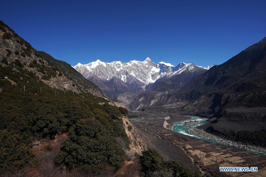 Photo taken on Jan. 28, 2021 shows the scenery of the 7,782-meter-high Mount Namjagbarwa in Nyingchi, southwest China
