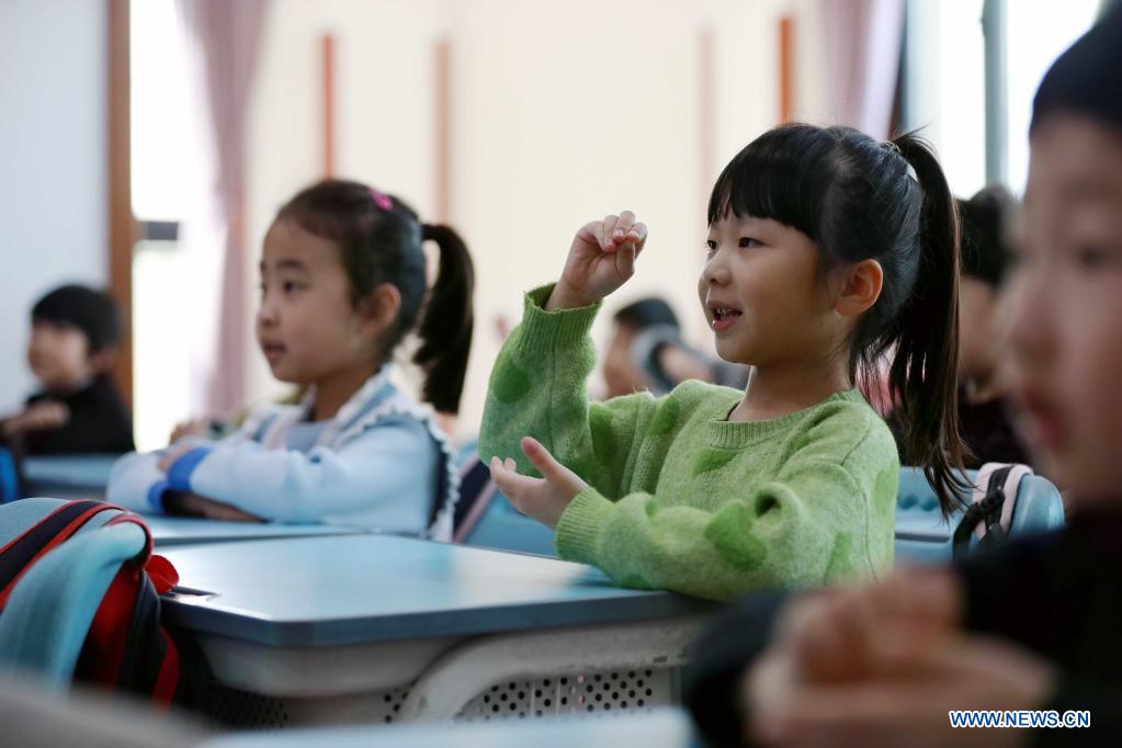 Children learn to wash hands at a kindergarten on the occasion of World Health Day in Xingtai City, north China